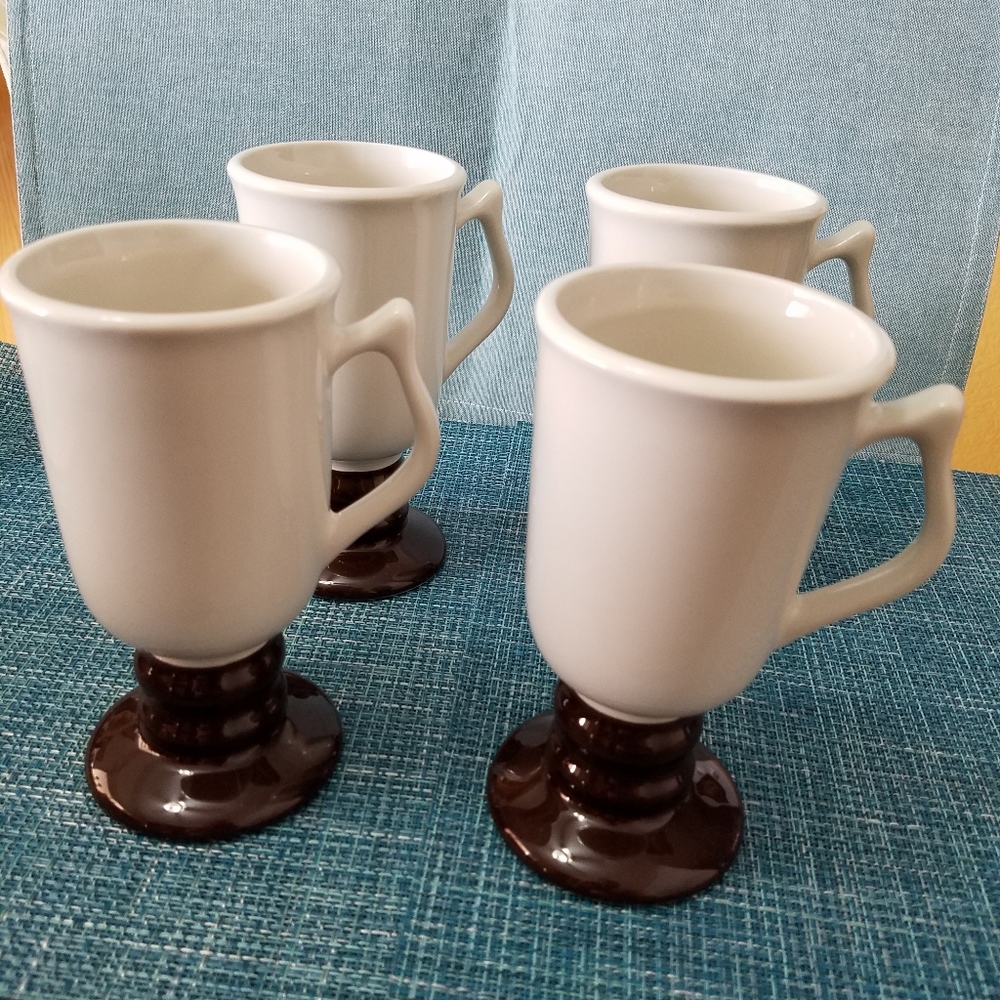 HALL vintage pedestal coffee cups